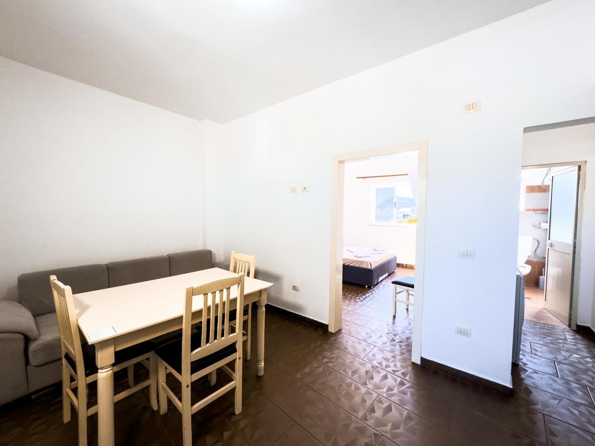 Shkodra Budget Hotel Exterior photo