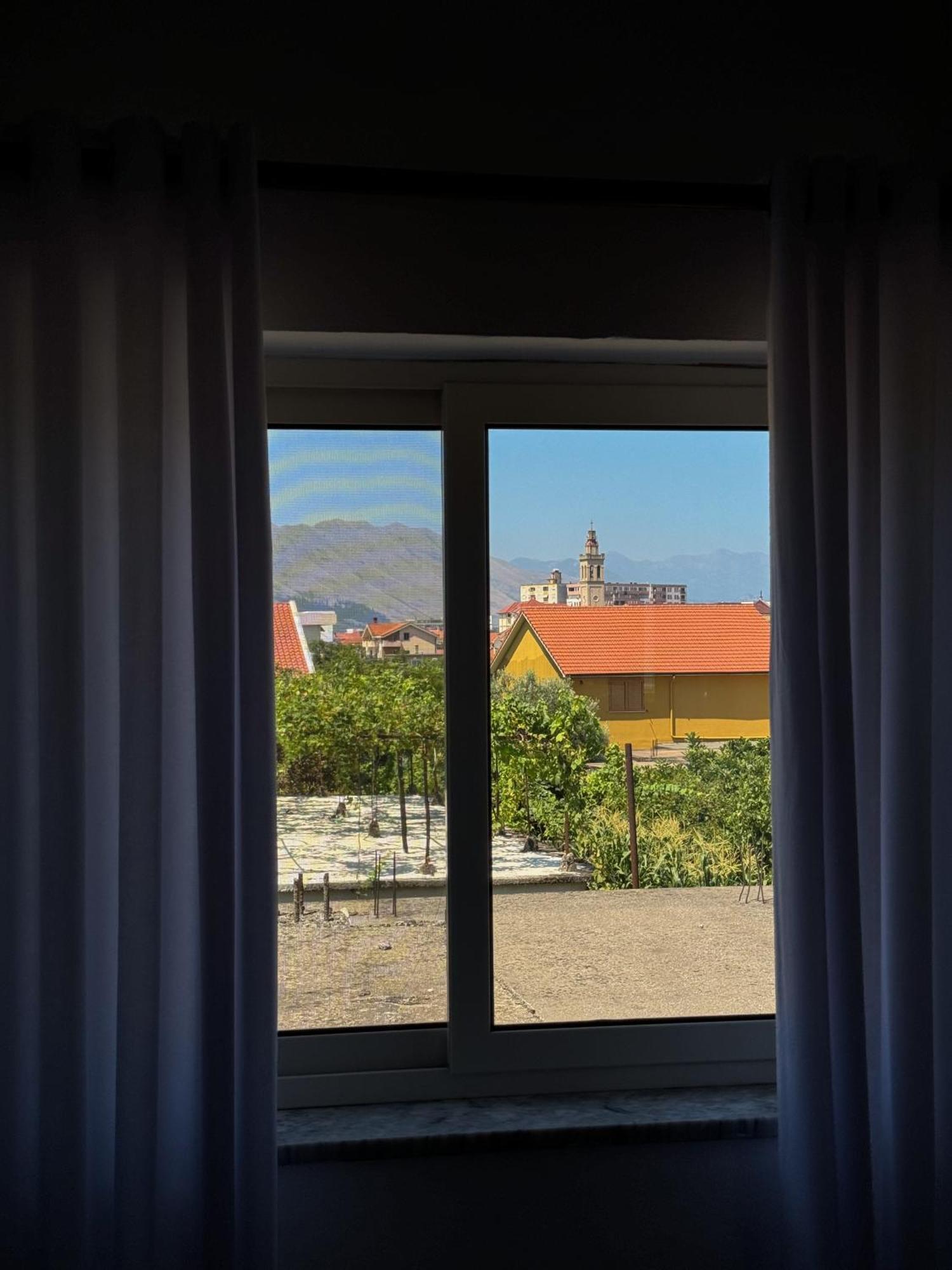 Shkodra Budget Hotel Exterior photo